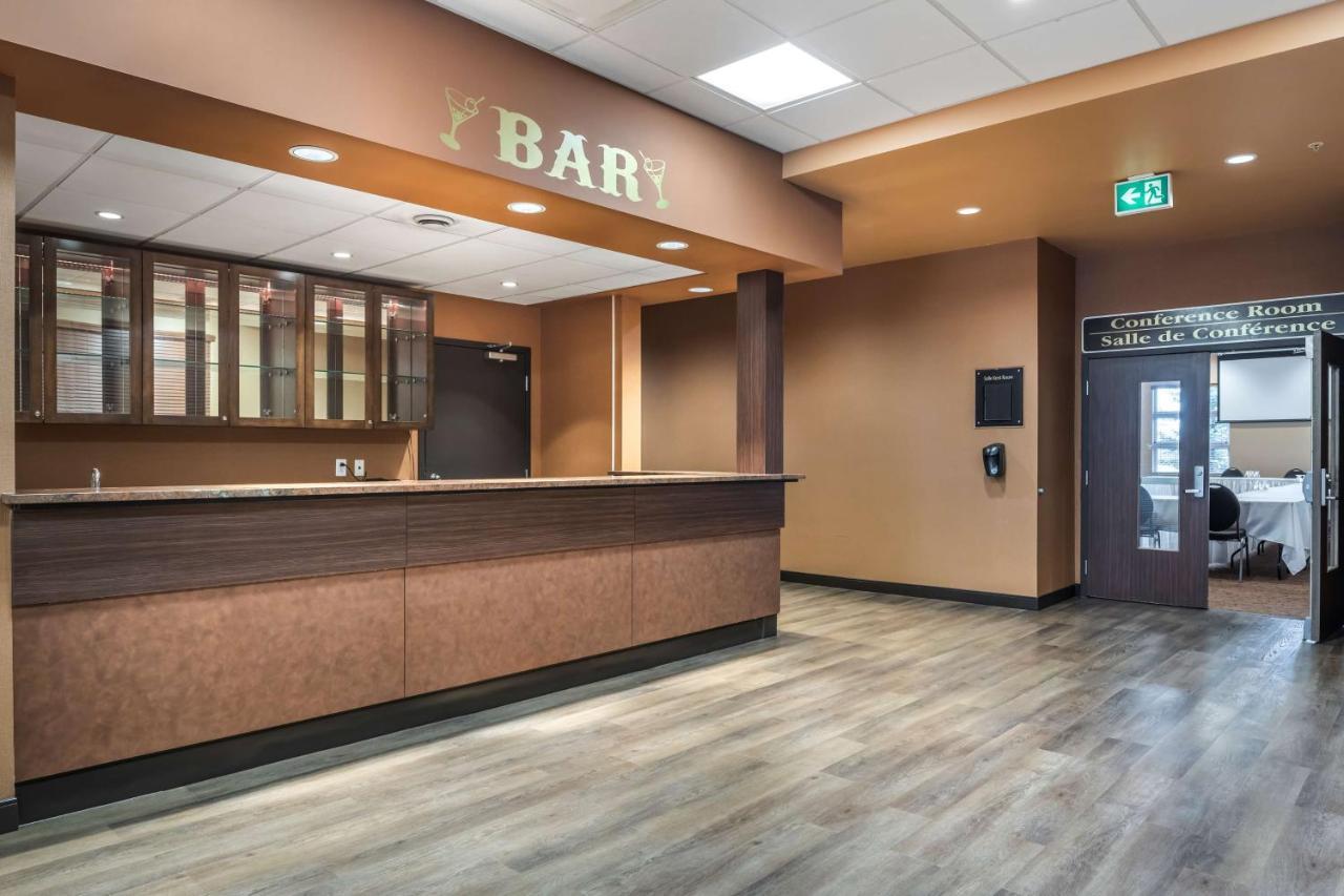 Best Western Plus, Bathurst Hotel & Suites Esterno foto
