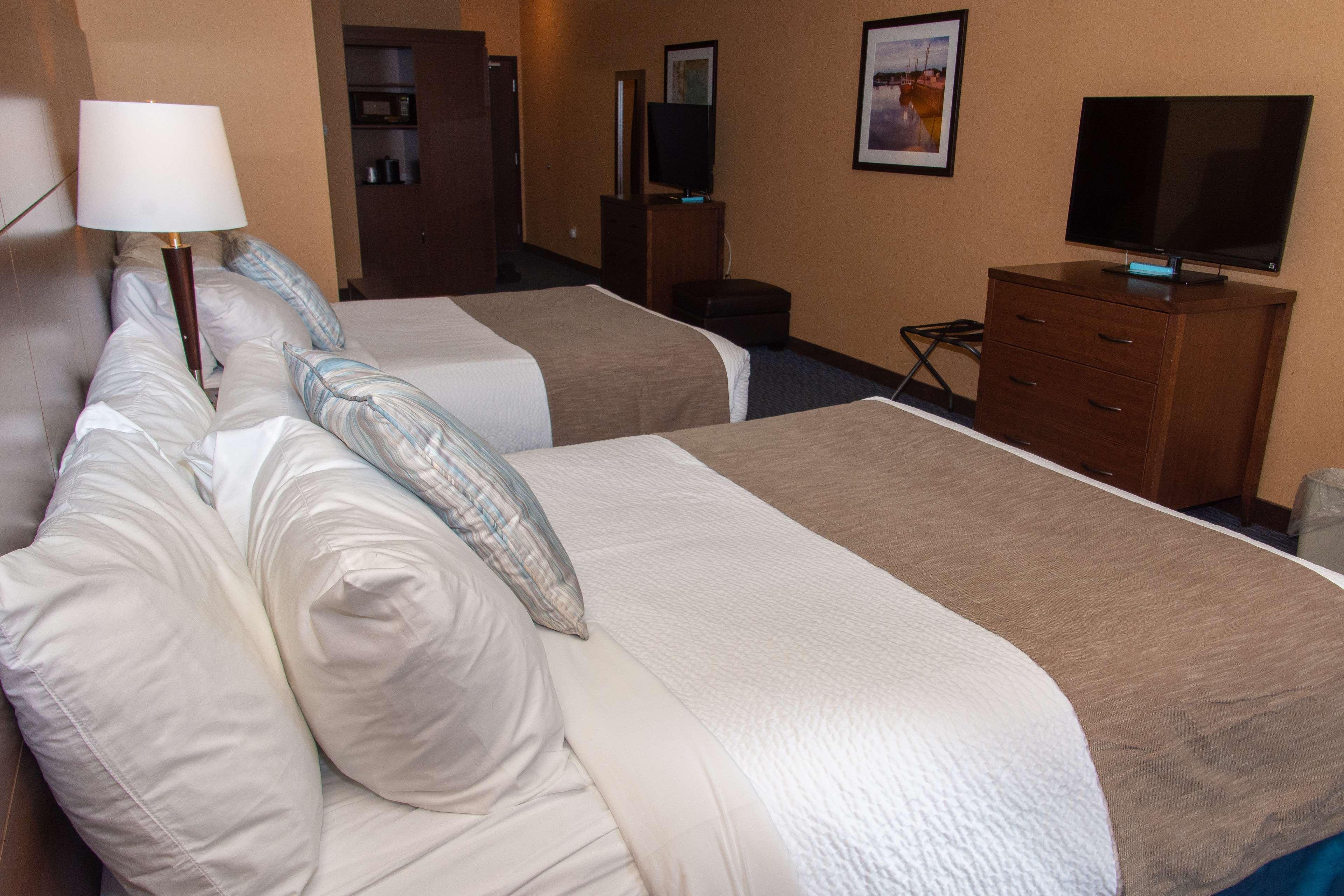 Best Western Plus, Bathurst Hotel & Suites Esterno foto