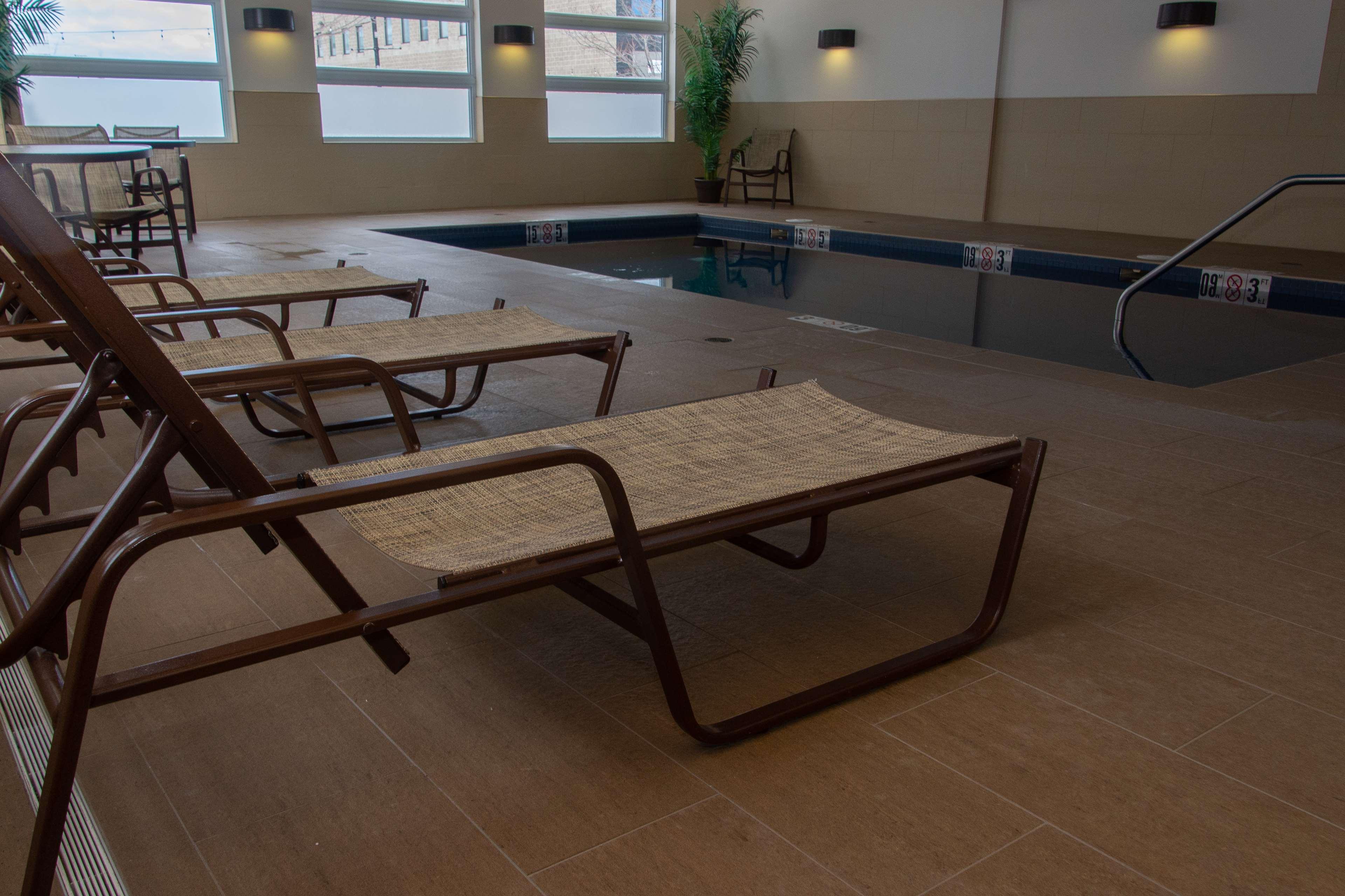 Best Western Plus, Bathurst Hotel & Suites Esterno foto