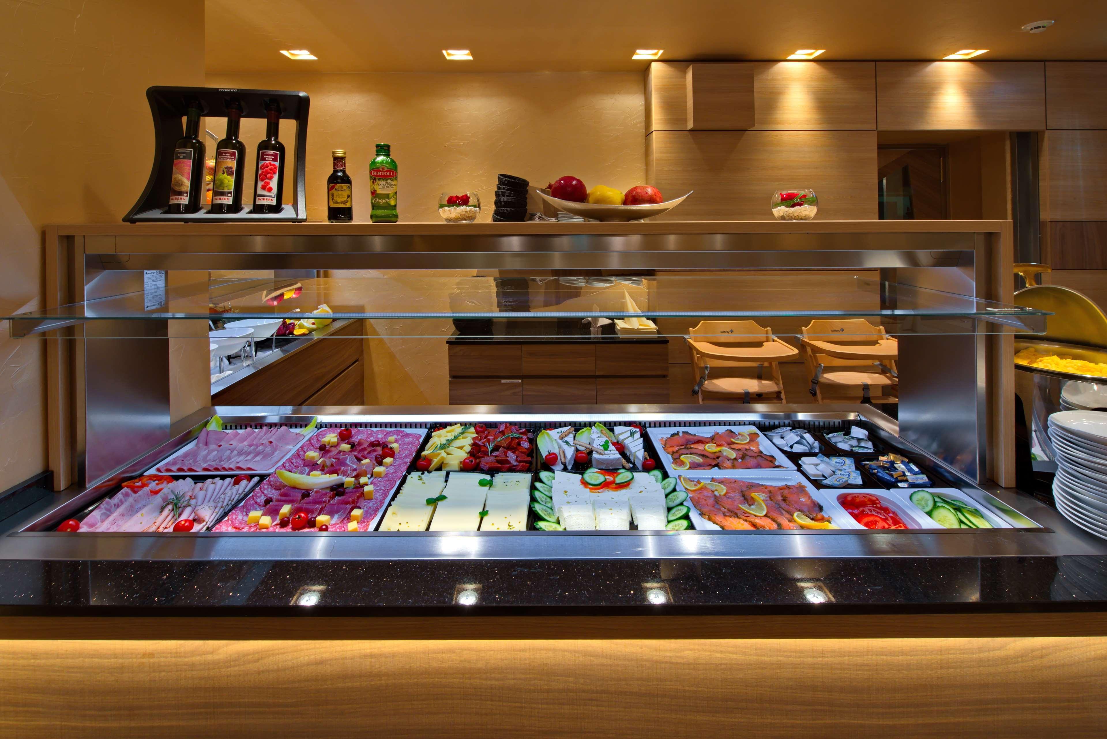 Best Western Plus, Bathurst Hotel & Suites Esterno foto