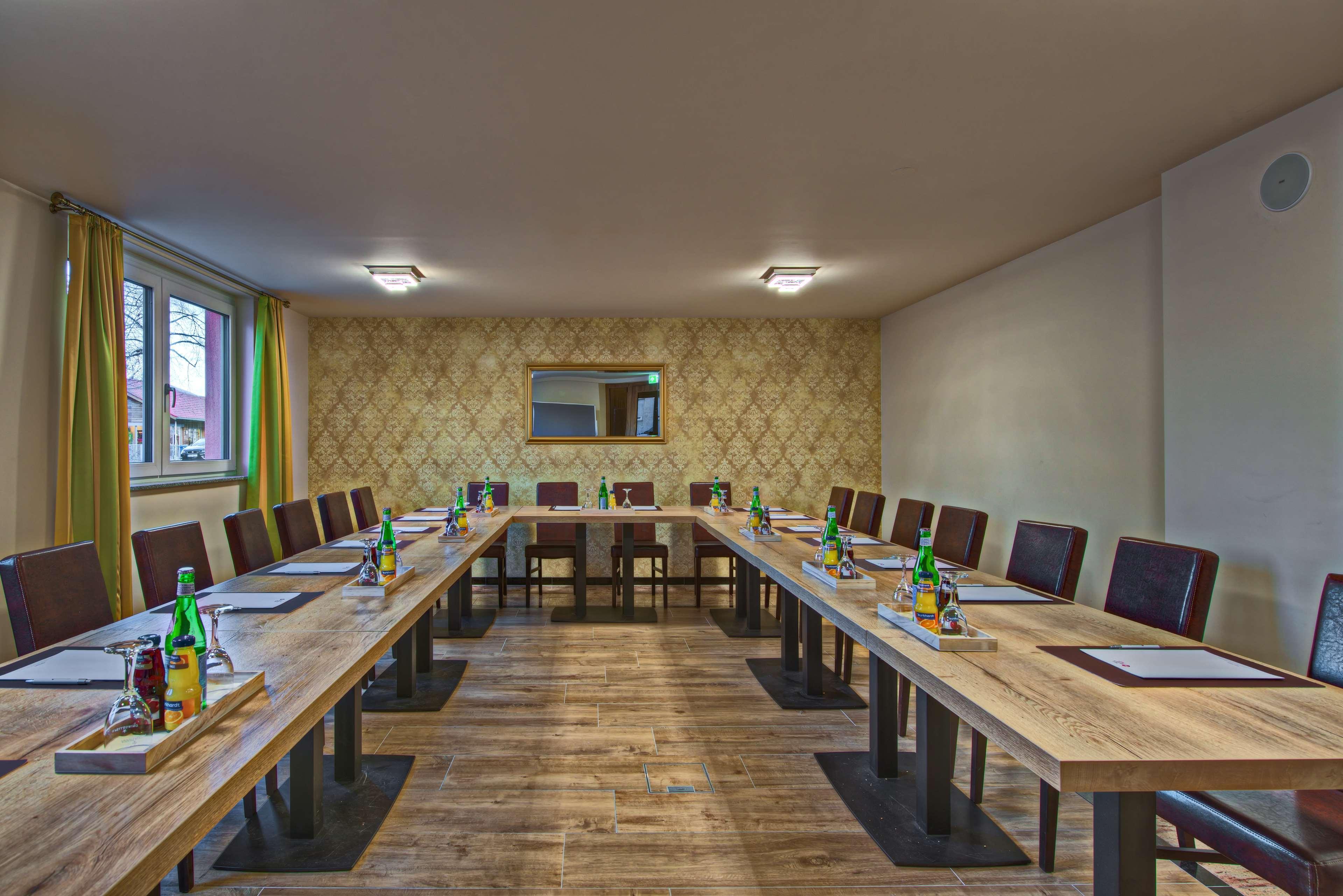 Best Western Plus, Bathurst Hotel & Suites Esterno foto